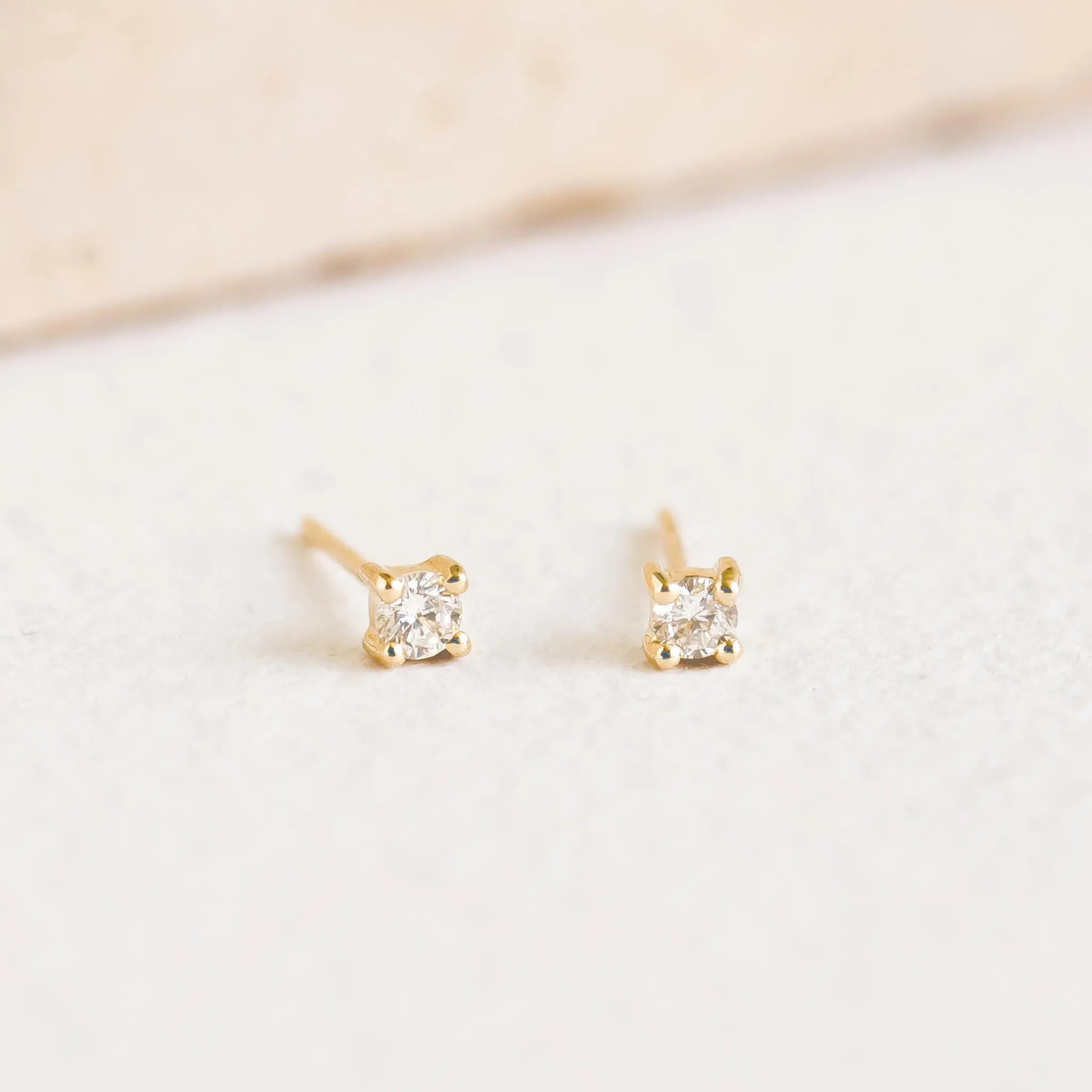 14k Yellow Gold Diamond Stud Earrings 2.5mm - Aria